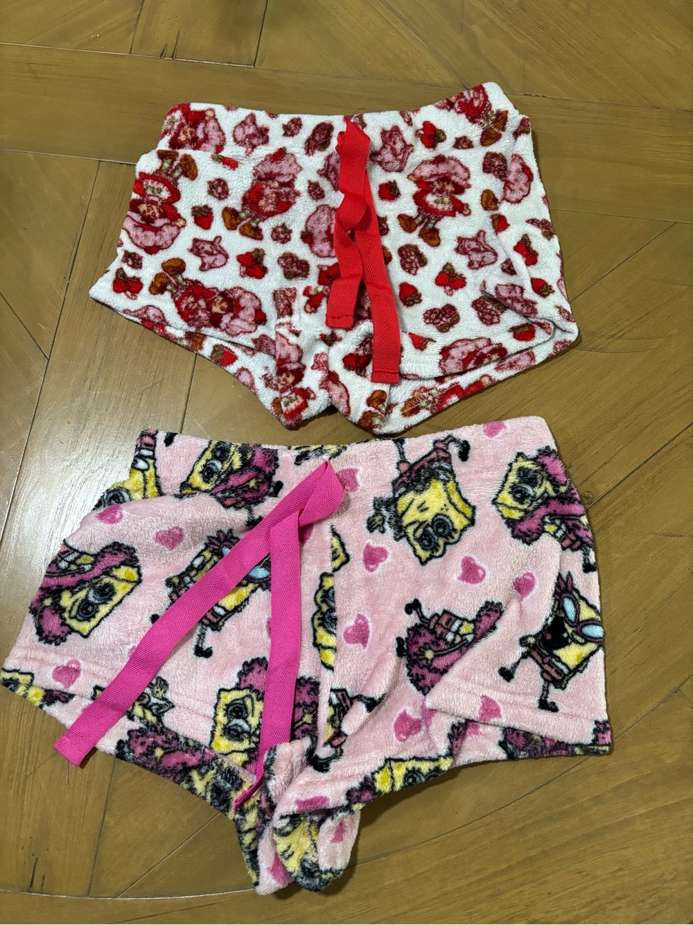 Plush Lounge Shorts Set - Pink & White Heart Prints